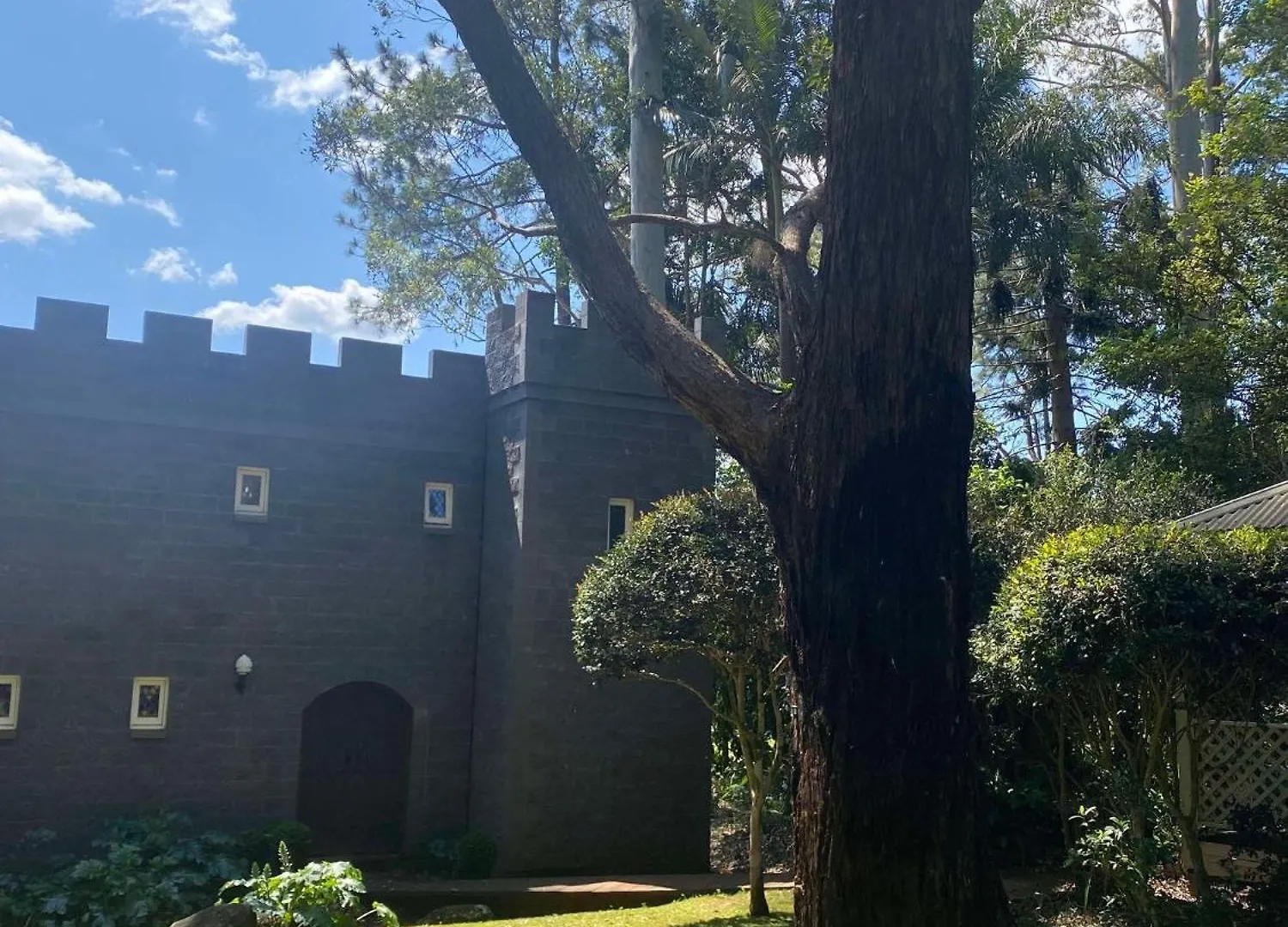 The Romantic Pink English Cottage At Tamborine Mountain 0*, Маунт-Тамборин
